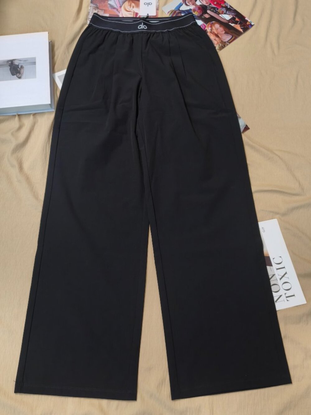 💗NWT ALO Yoga Black Suit Up Trouser 30" Inseam (Regular) Casual Daily Wear🏡 - Picture 3 of 7